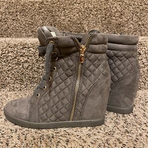 Shoe Dazzle - Wedge Sneaker